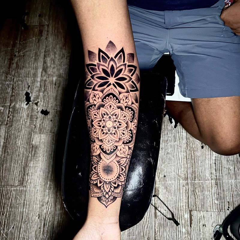 30+ Geometric Mandala Tattoo Designs From Simple To Intricate