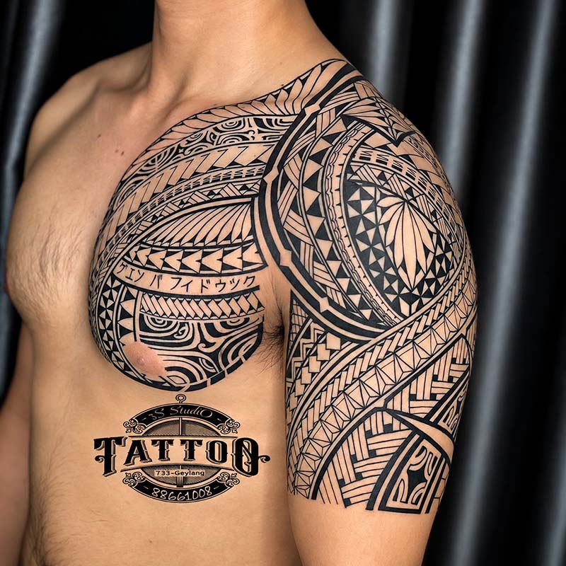 Black and Gray Tattoos: Elegant Designs That Never Go Out of Style