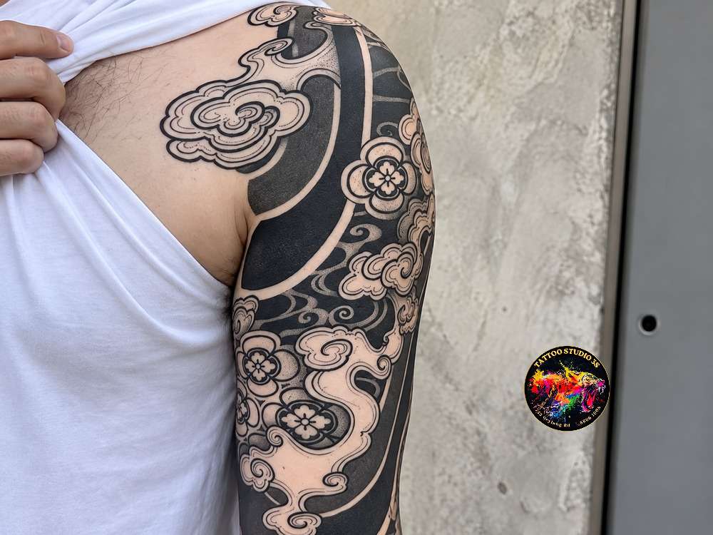 Japanese Cloud Tattoo Ideas With Meaning And Timeless Beauty