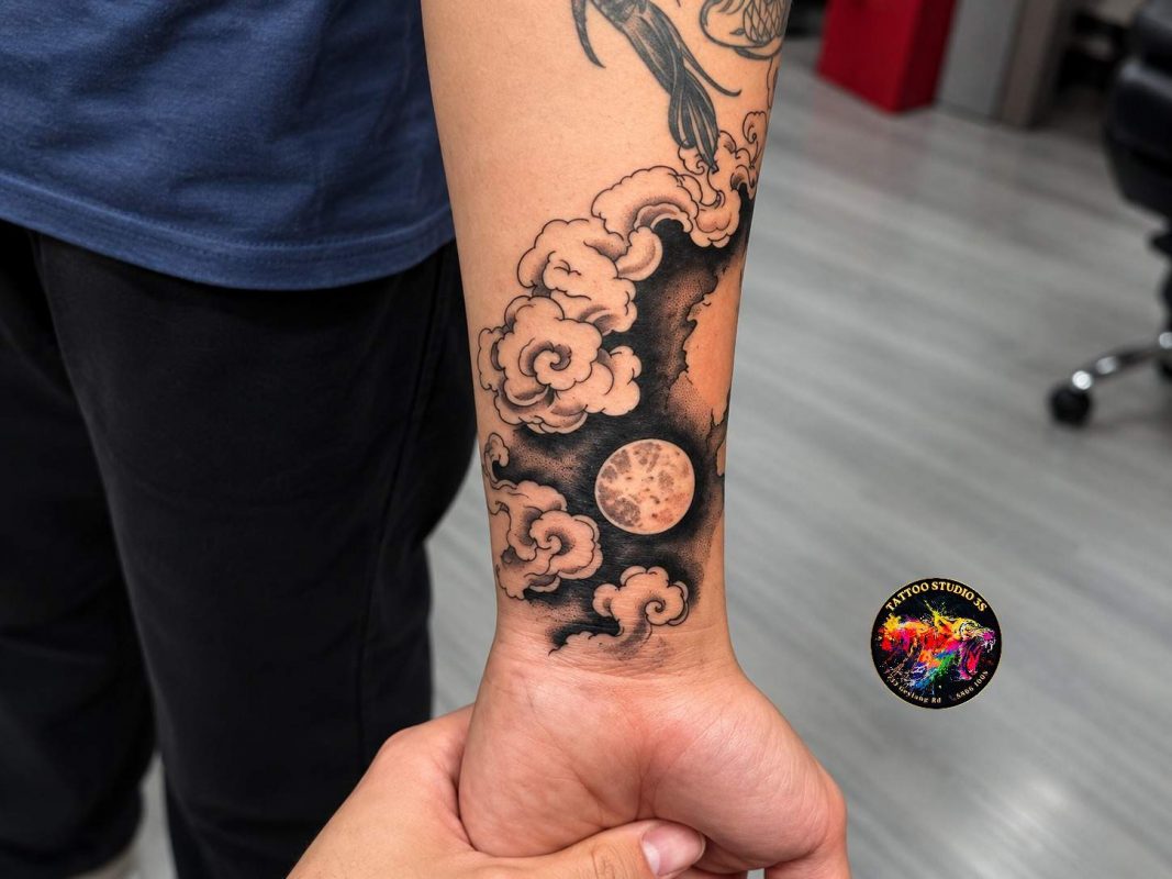 Japanese Wave Tattoo Ideas: From Traditional To Modern Designs