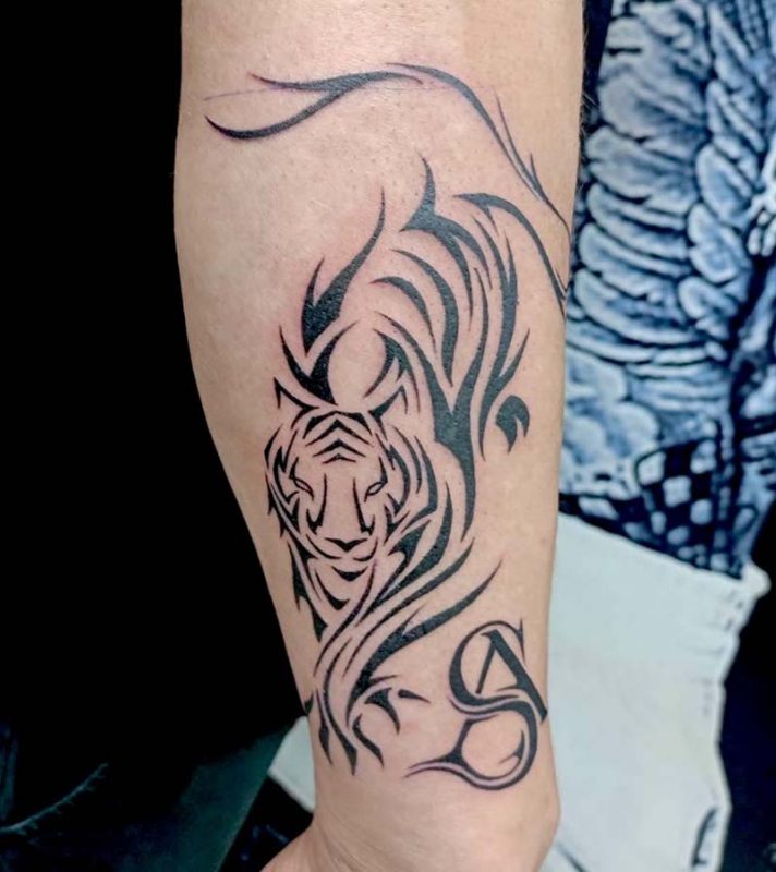 Eye-Catching Tribal Tattoo Ideas With Deep Meaning
