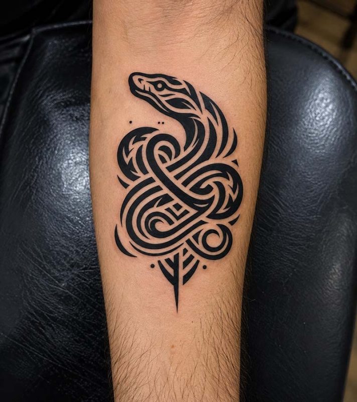 Eye-Catching Tribal Tattoo Ideas With Deep Meaning